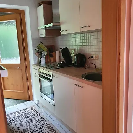 公寓 Idyllische Ferienwohnung Mit Blick Auf Die Donau - B48596 *