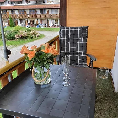 公寓 Idyllische Ferienwohnung Mit Blick Auf Die Donau - B48596 *